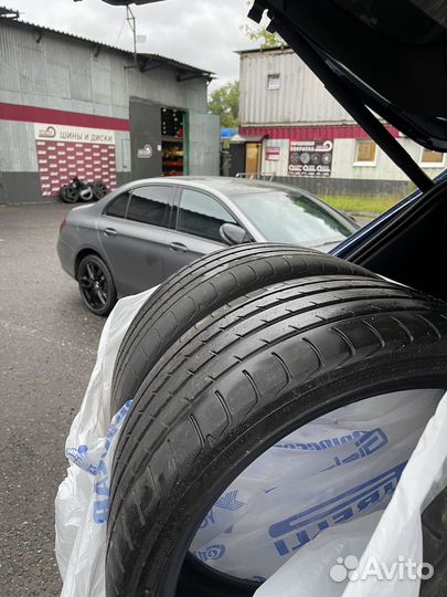 Yokohama Advan Sport V105 275/30 R20 97Y