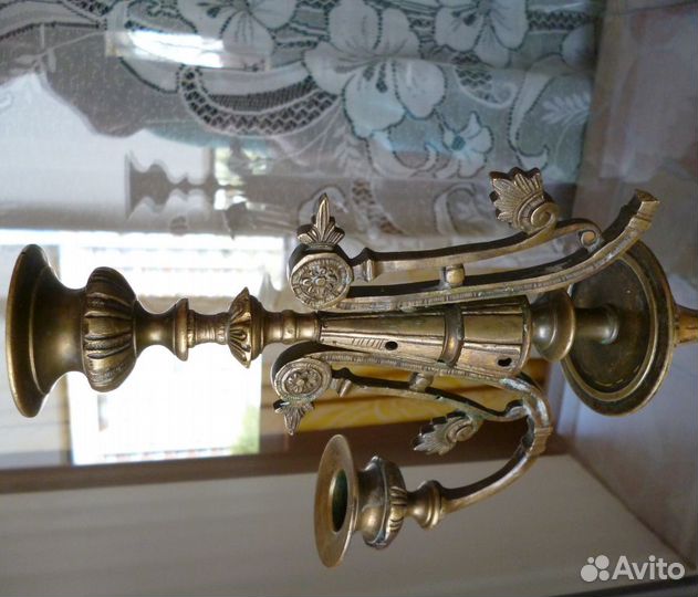 Старинные бронзовые подсвечники