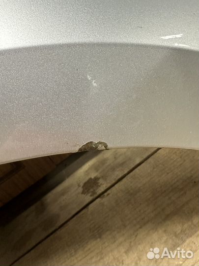 Крыло переднее право Polo оригинал