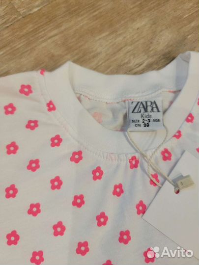 Футболка zara новая для девочки 104