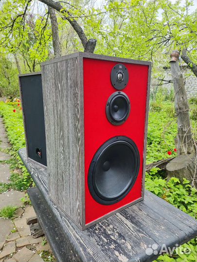 Продам акустику JBL