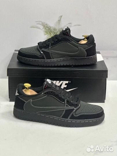 Travis Scott x Air Jordan 1 Low «Black Phantom