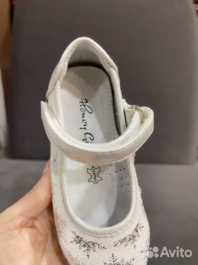 Туфли для девочки 25 размер