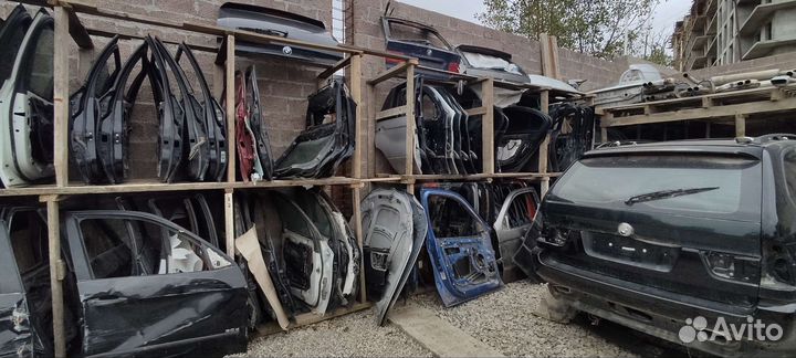 Запчасти на BMW X5 Х5М X6 Х6М 7 серия 5 серия