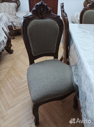 Стол И стулья