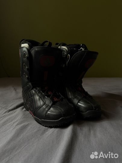 Сноубордические ботинки