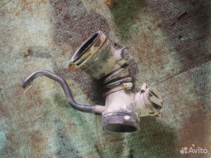 Патрубок воздушного фильтра Maздa 626 GE 91-97 гг