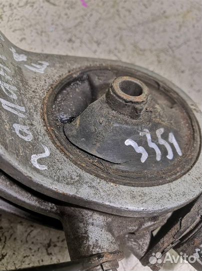 Опора двигателя Митсубиси Галант 8