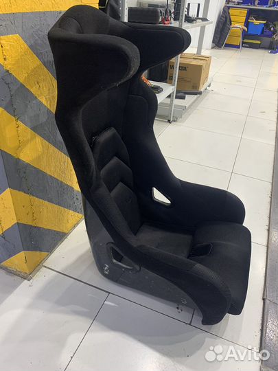 Кресло для автоспорта