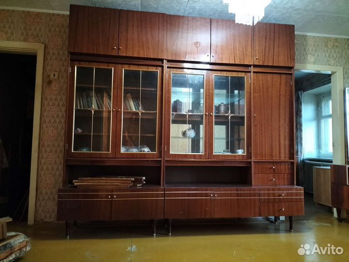 Стенка в гостиную бу