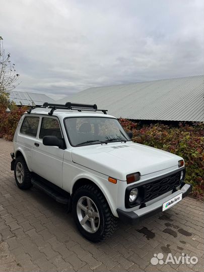 LADA 4x4 (Нива) 1.7 МТ, 2015, 52 000 км