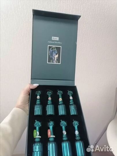 Набор гель-лаков + 4 банки геля