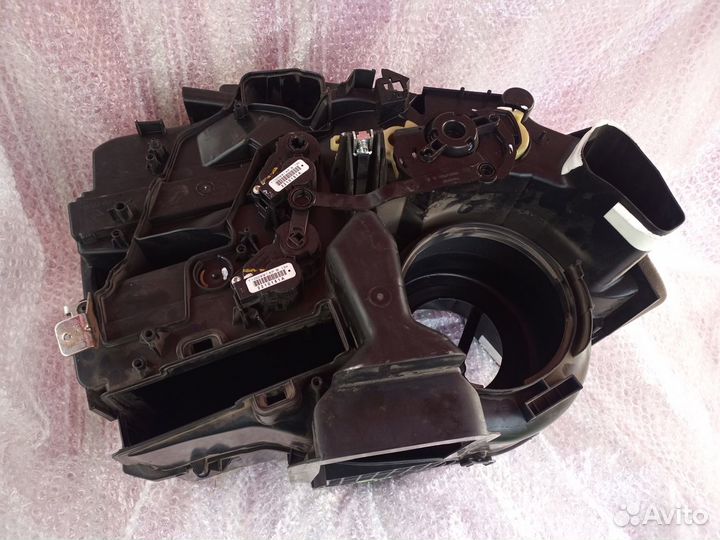 Корпус печки Лада Веста