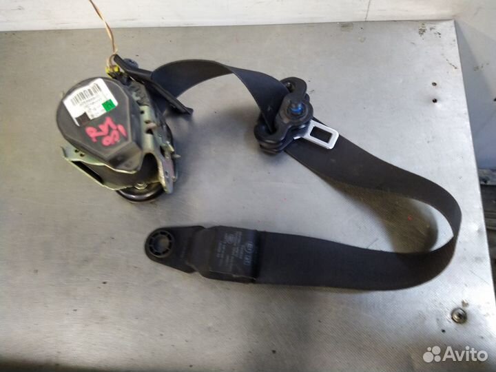 Ремень безопасности правый Land Rover Freelander 2