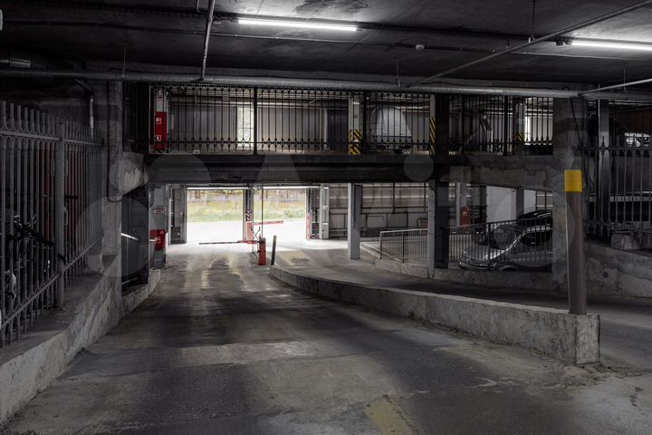 Машиноместо