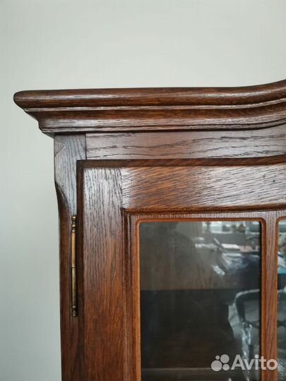 Шкаф книжный витрина Румыния