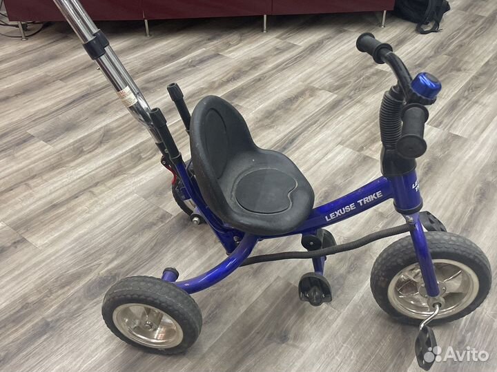 Детский трехколесный велосипед