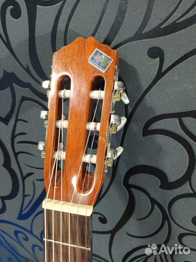Martinez гитара с металлическими струнами