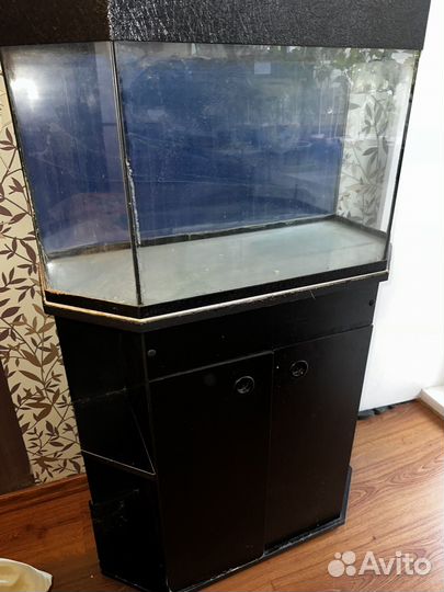 Аквариум с тумбой