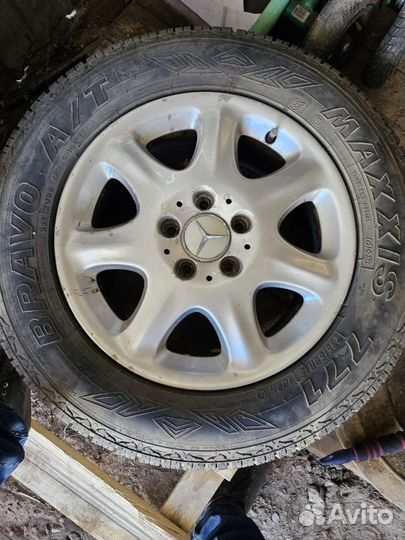 Yokohama 104ZR 2.25/4.5 R16