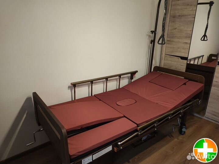 Кровать медицинская YG-5(мм-5124Д-01) 3