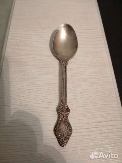 Столовые приборы