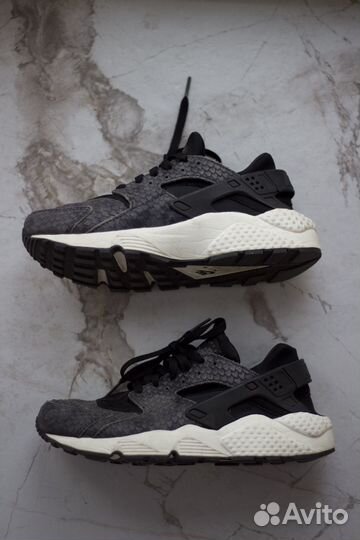 Кроссовки nike air huarache run