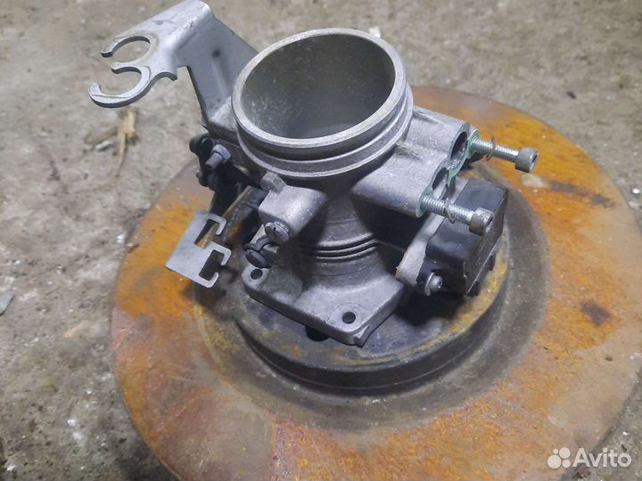 Дроссельная заслонка Bmw 3 E46 M43 194E1 (1.9)
