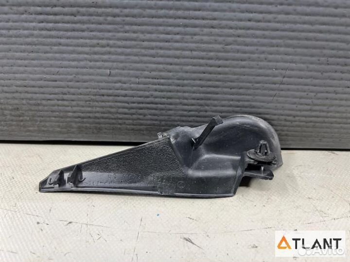 Уголок жабо левое subaru legacy