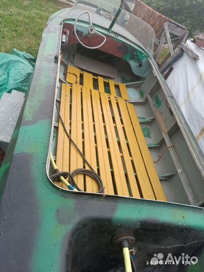 Катер Обь газис 0 с мотором Tohatsu MFS20C