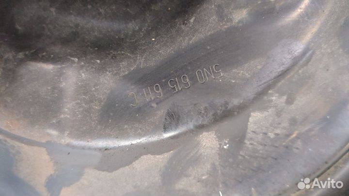 Ступица (кулак, цапфа) левая задняя Volkswagen Passat CC