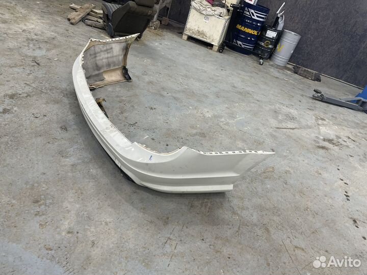 Задний бампер на мерседес 204