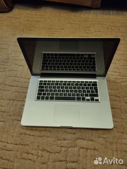 Apple MacBook Pro(15 дюймов, конец 11года) А1286