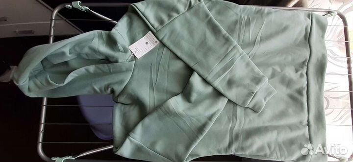 Спортивный костюм женский