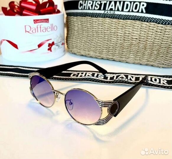 Солнцезащитные очки