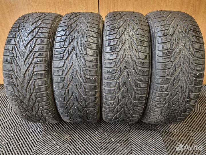 Michelin X-Ice North 4 235/45 R18