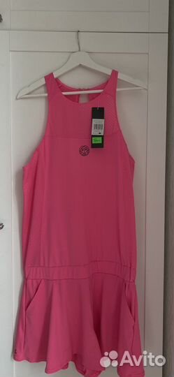 Теннисный костюм