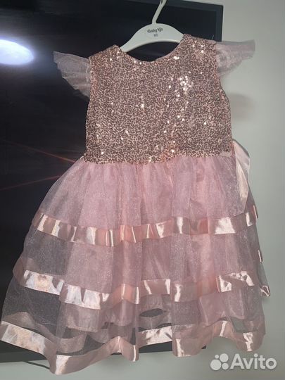 Новогоднее платье 104