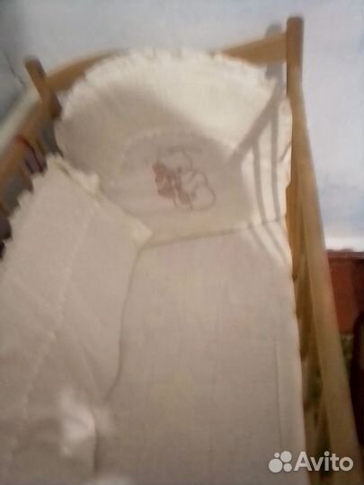 Детская кроватка