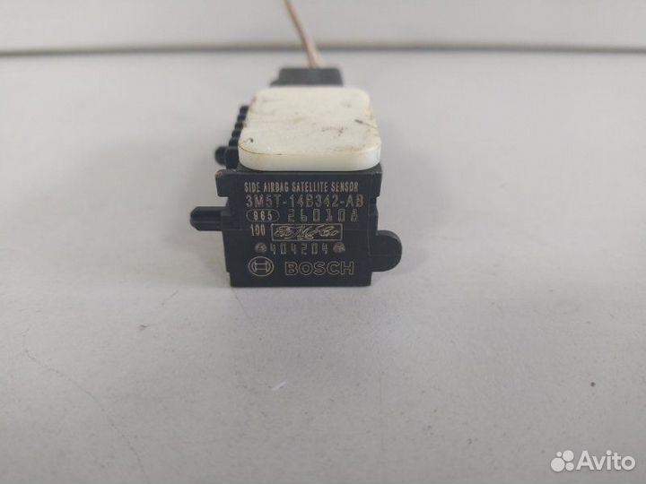 Датчик AIR BAG (удара) Ford Focus 2 (рестайлинг) 1