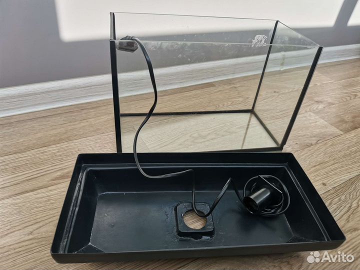 Аквариум с подсветкой