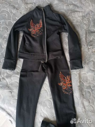 Костюм для фигурного катания