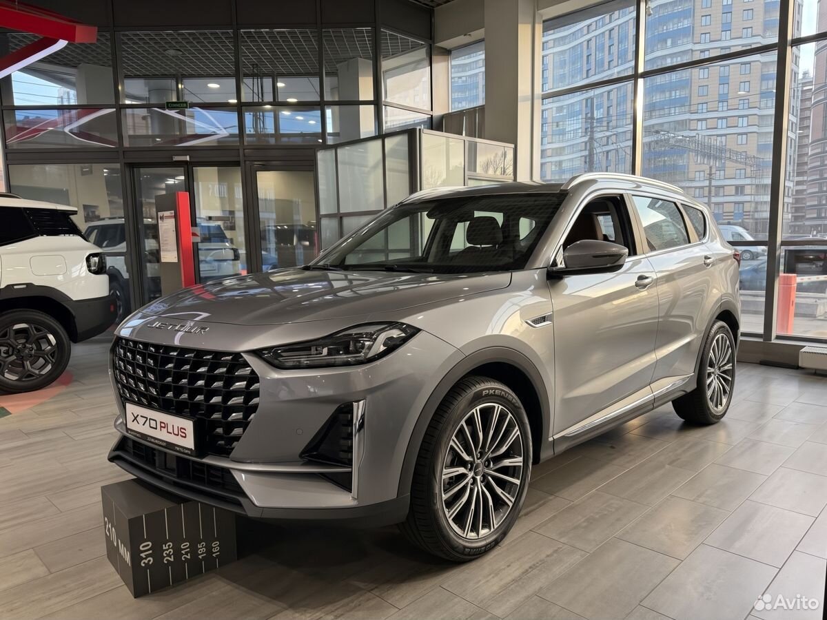 Jetour X70 Plus 1.6 AMT, 2026