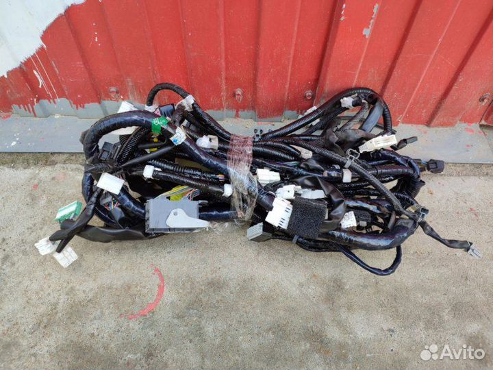 Коса левая Nissan X-Trail NT32-009108 MR20DD 2014