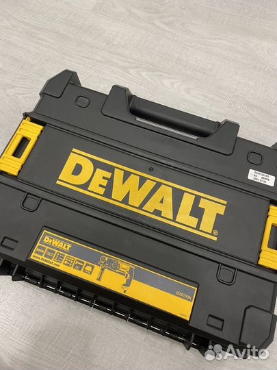 Перфоратор dewalt