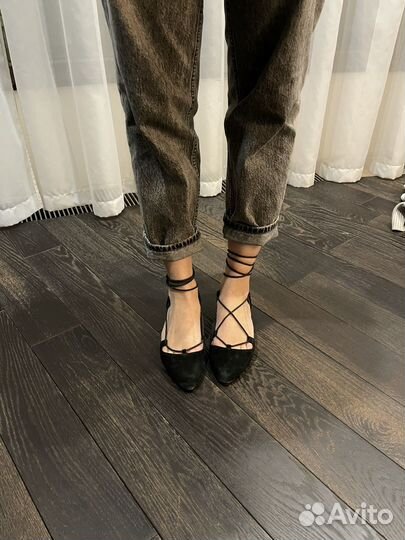 Балетки на шнурках черные 36