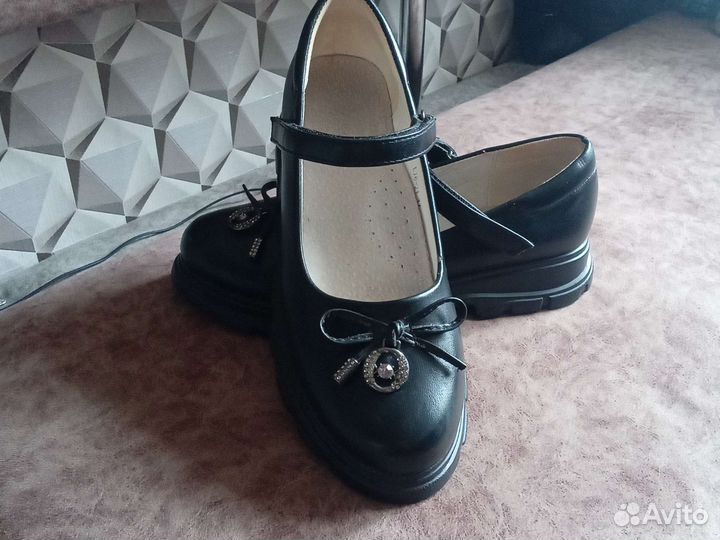 Туфли на девочку