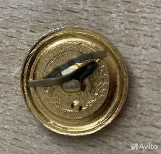 Кокарды СССР и Россия пуговицы армейские флотские