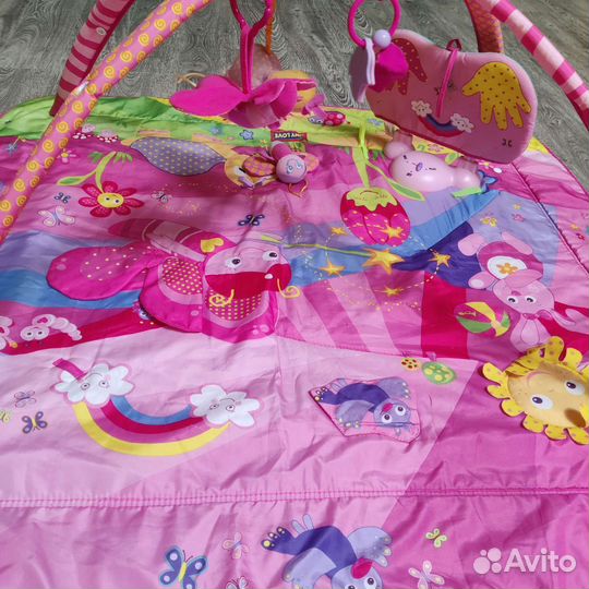 Развивающий коврик tiny love+игрушки+шары