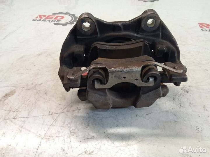 Суппорт тормозной задний левый Mercedes-Benz